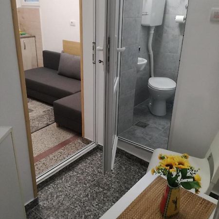 Mini Studio - One Traveler Belgrado Exterior foto